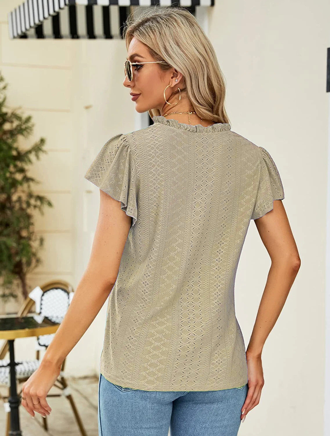 Haut Femme Brodé à Manches Volantes
