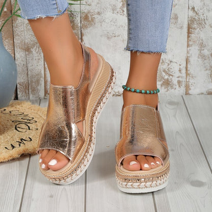 Sandales d'Été Brillantes – Design Ajouré & Bout Ouvert – Semelle Compensée Femme